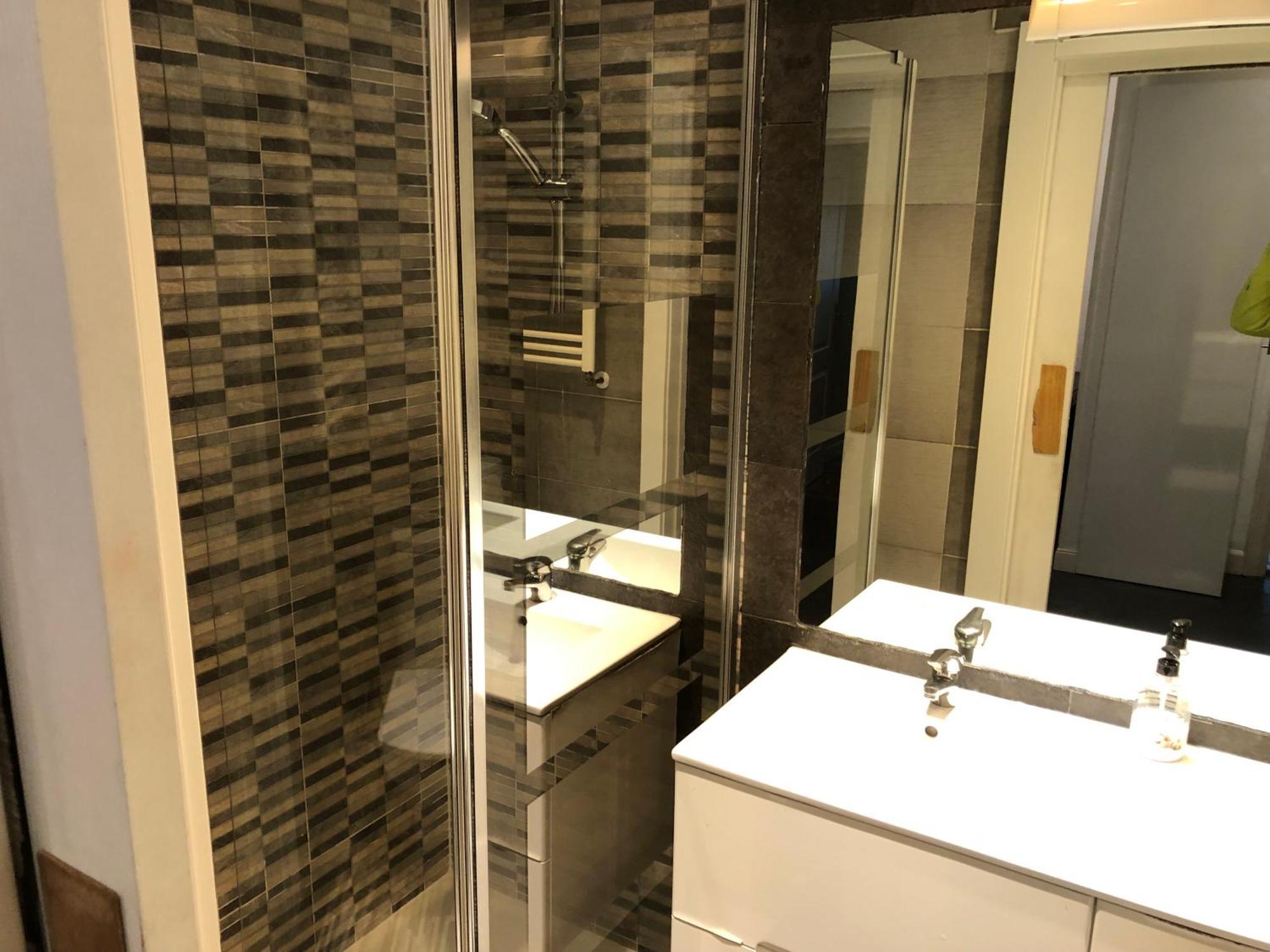 Suite En Apartamento Privado Terraza Centro Bilbao Eksteriør bilde